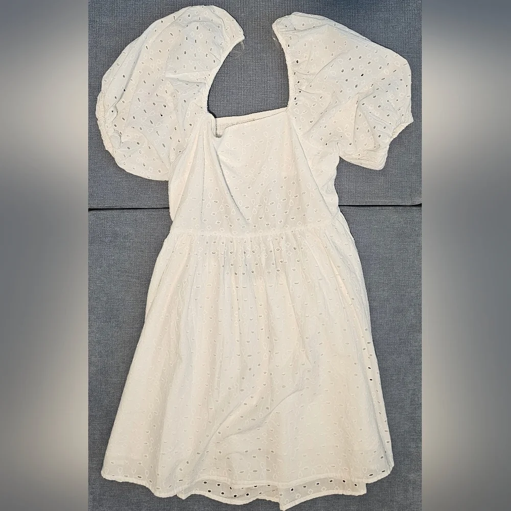 A New Day White Eyelet mini dress smocked back detailing puffed sleeves. Size:L - Picture 1 of 6